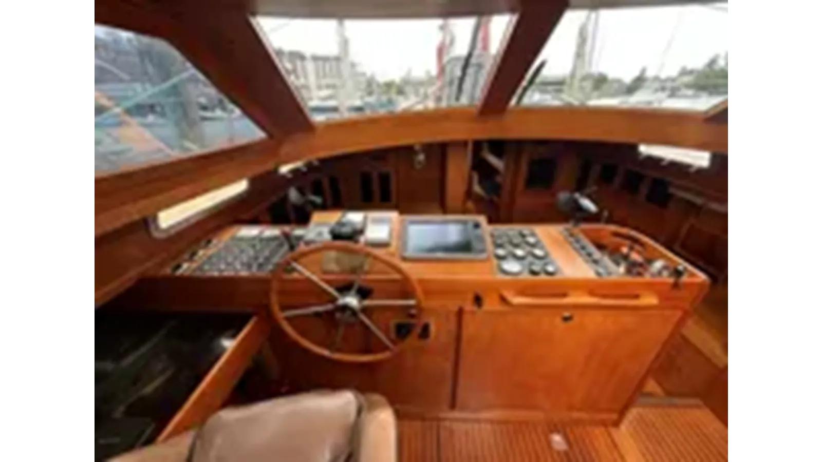 1989 Jonmeri 48 Pilot House 1989 yacht sale