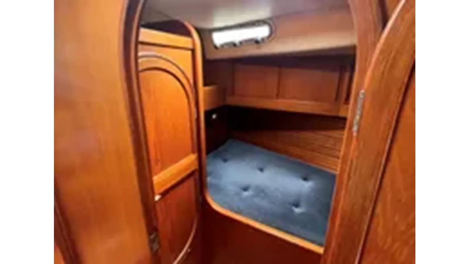 the best price on 1989 Jonmeri 48 Pilot House 48 Pilot House