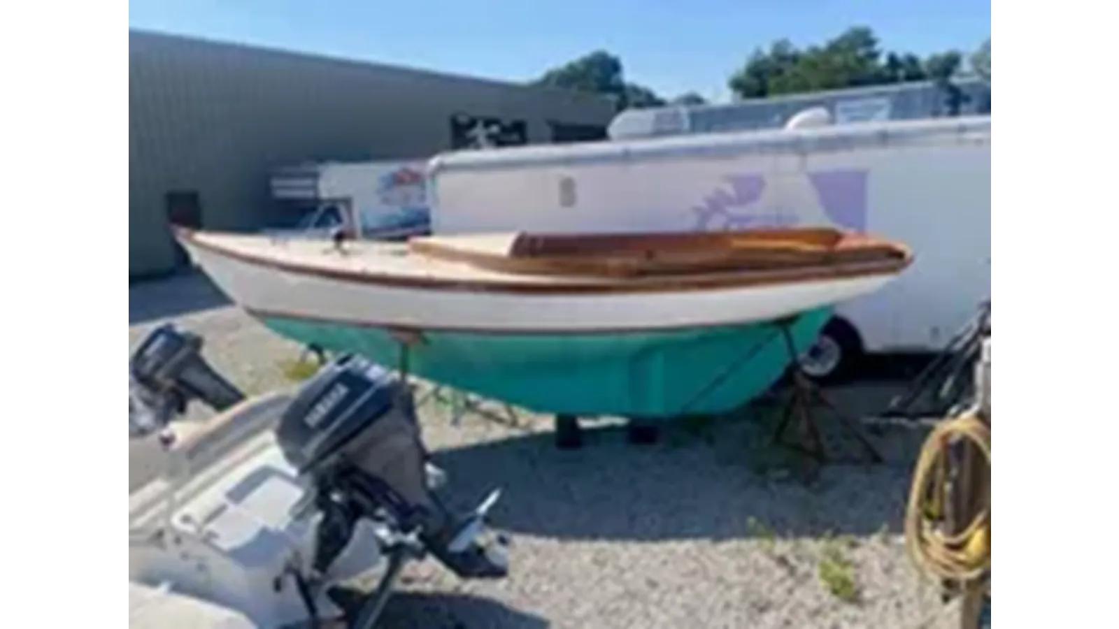 Лучшие предложения покупки яхты 1990 Golden Era Petrel - PETRAL BOATS