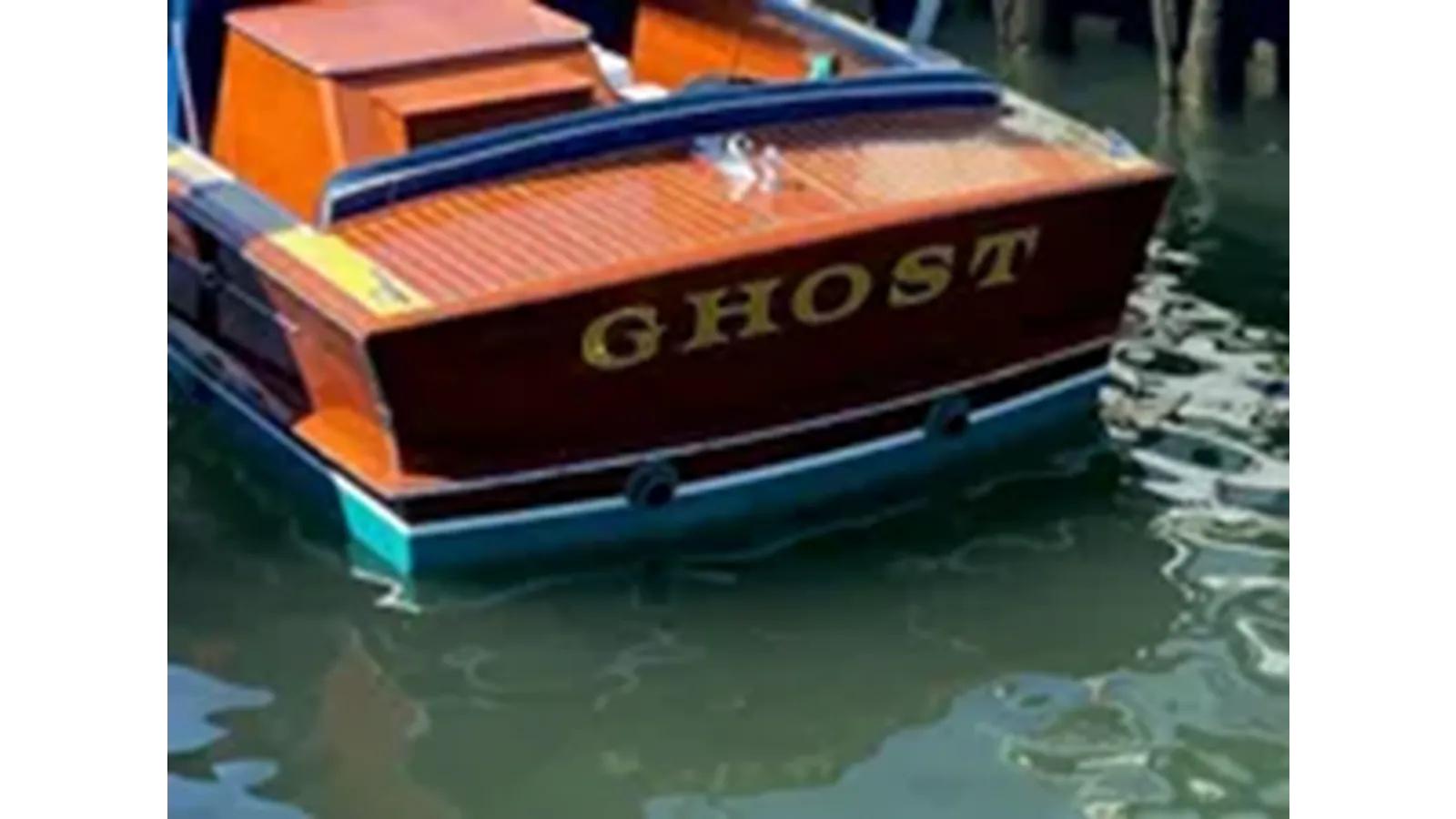 1957 Chris-Craft 26 Continental yacht sale