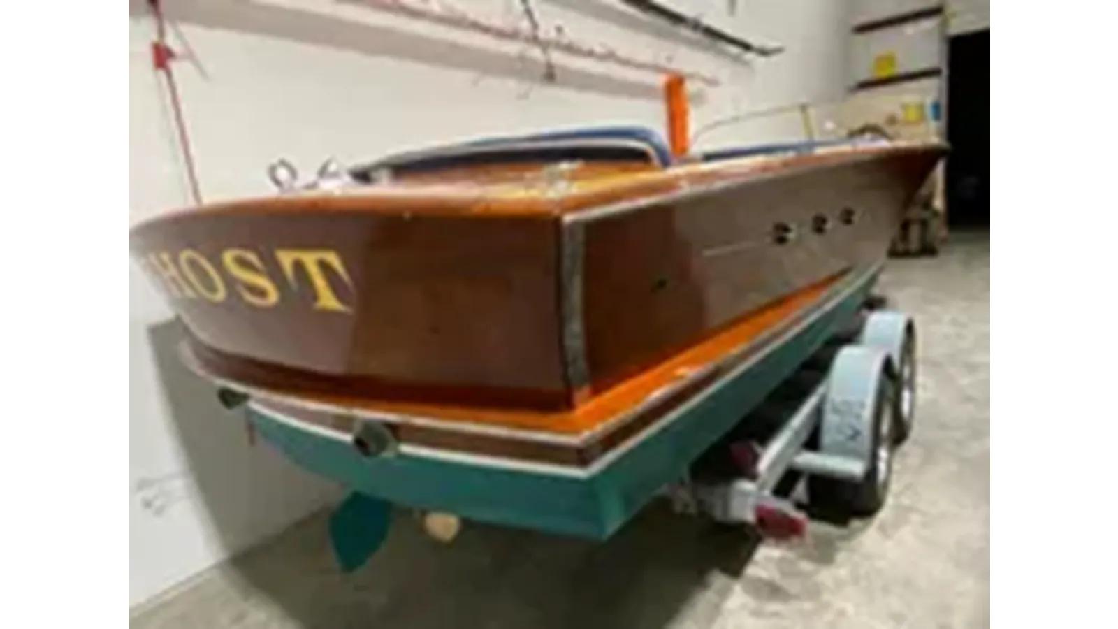 Buy a 1957 Chris-Craft 26 Continental 26 at Shestakov Yacht Sales