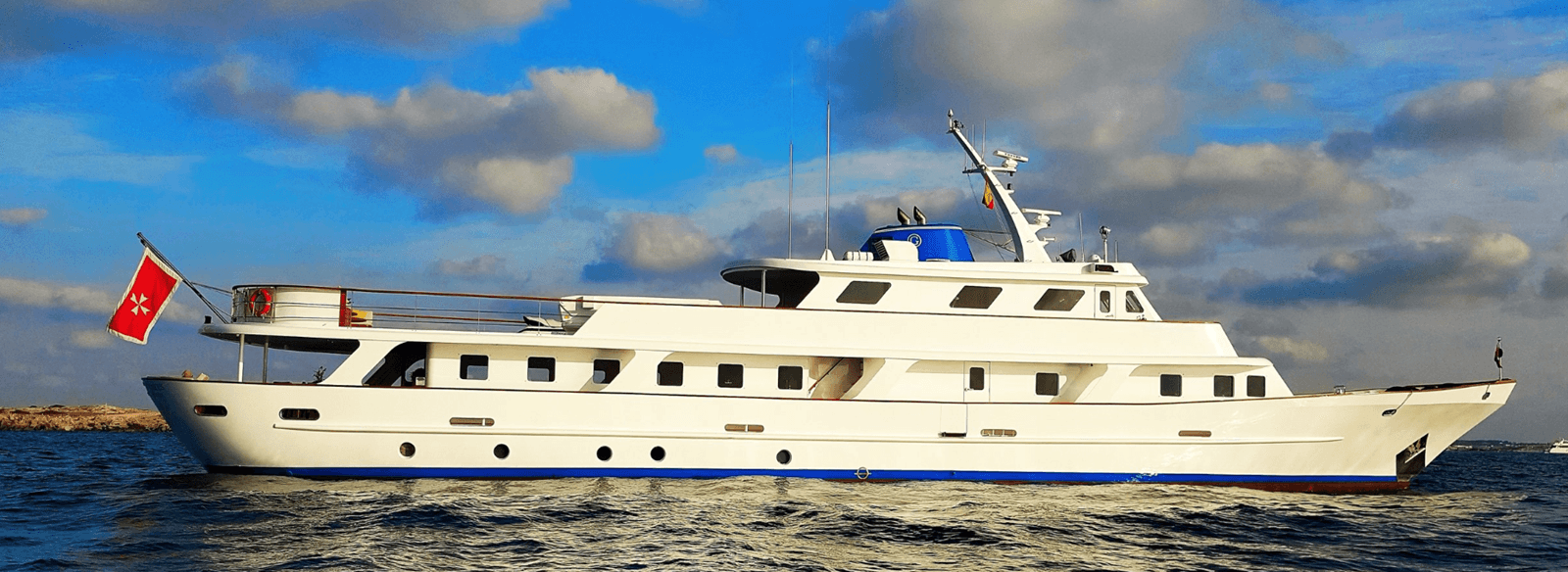 Стоимость яхты Trafalgar - CUSTOM