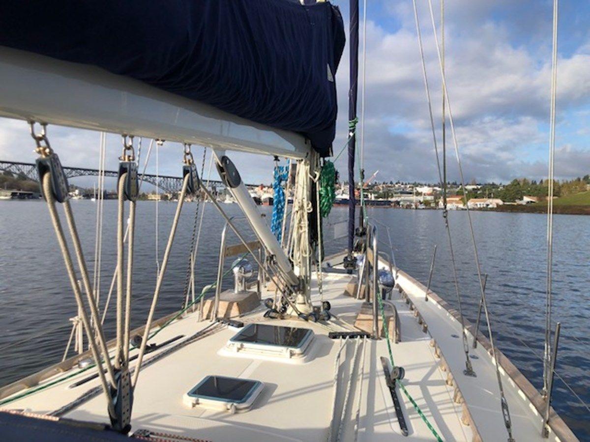 Купить яхту Scarlett B 2001 в Shestakov Yacht Sales