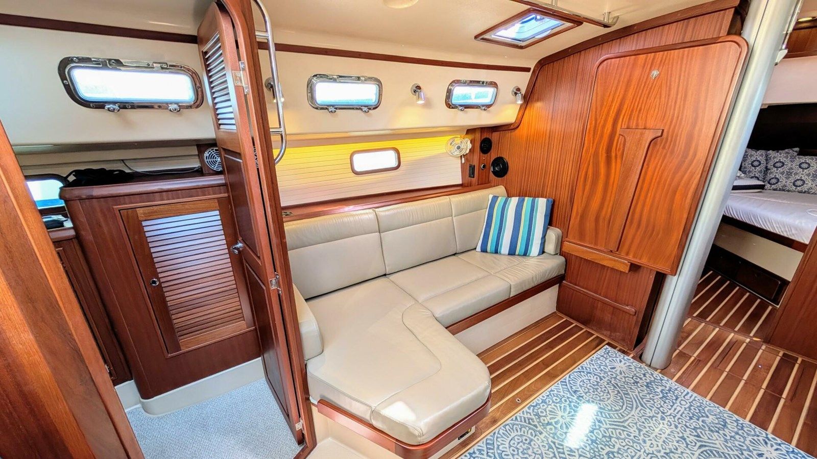 the best price on Offline 2019