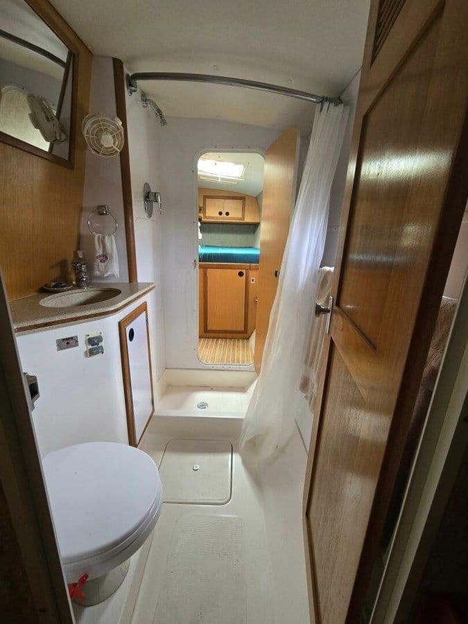 Buy a yacht Storyteller 2007