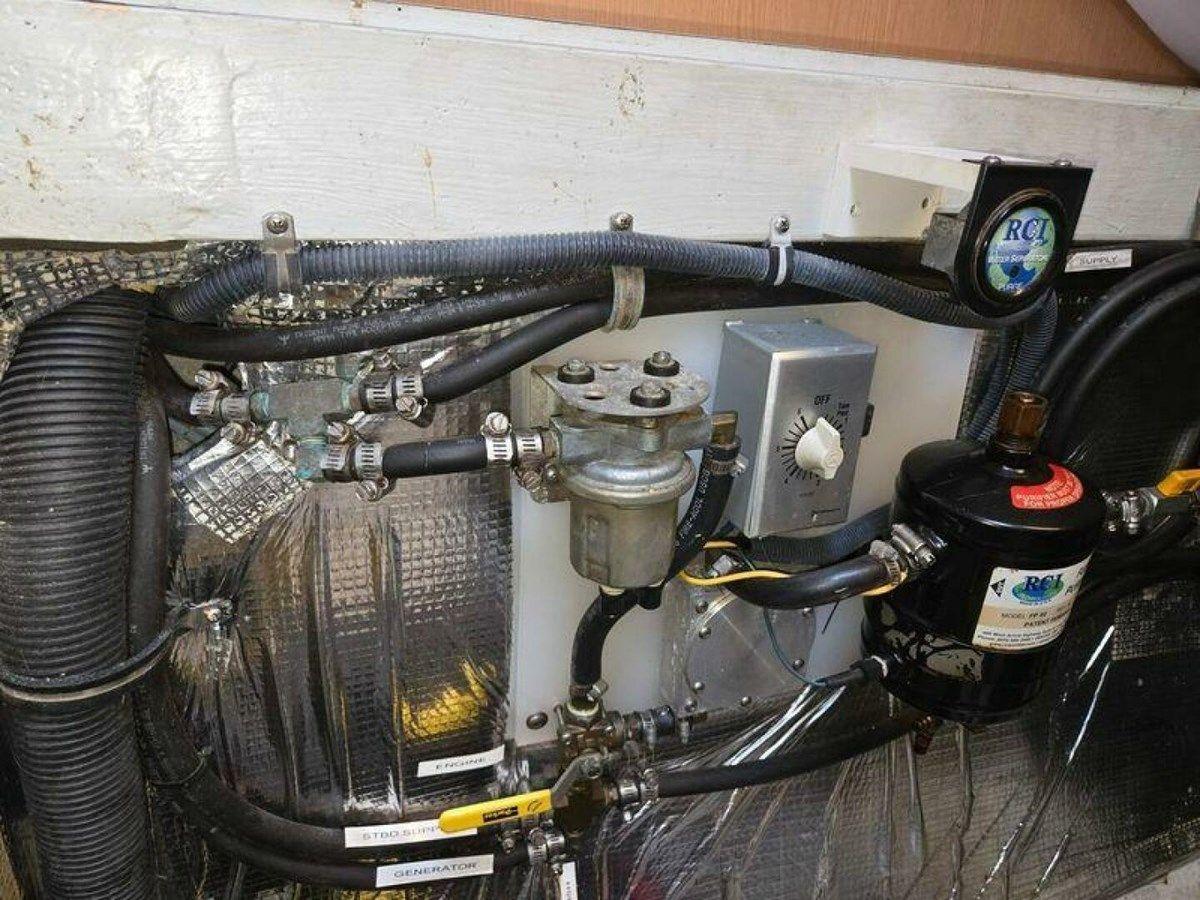 Buy a Storyteller 42 at Shestakov Yacht Sales