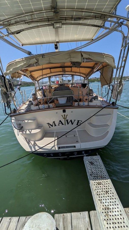 Mawe - ISLAND PACKET