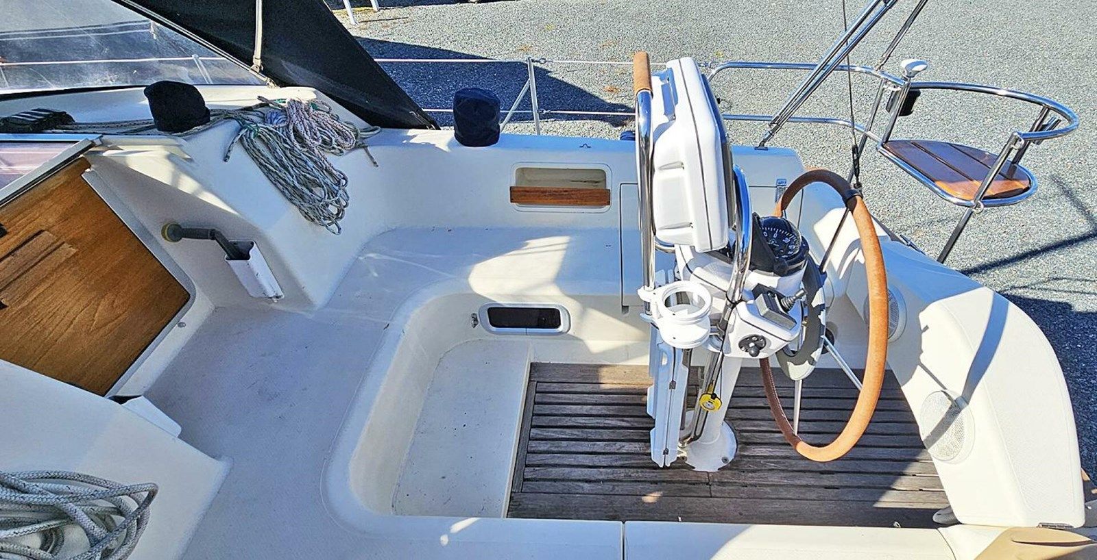 Gratitude 35 yacht sale