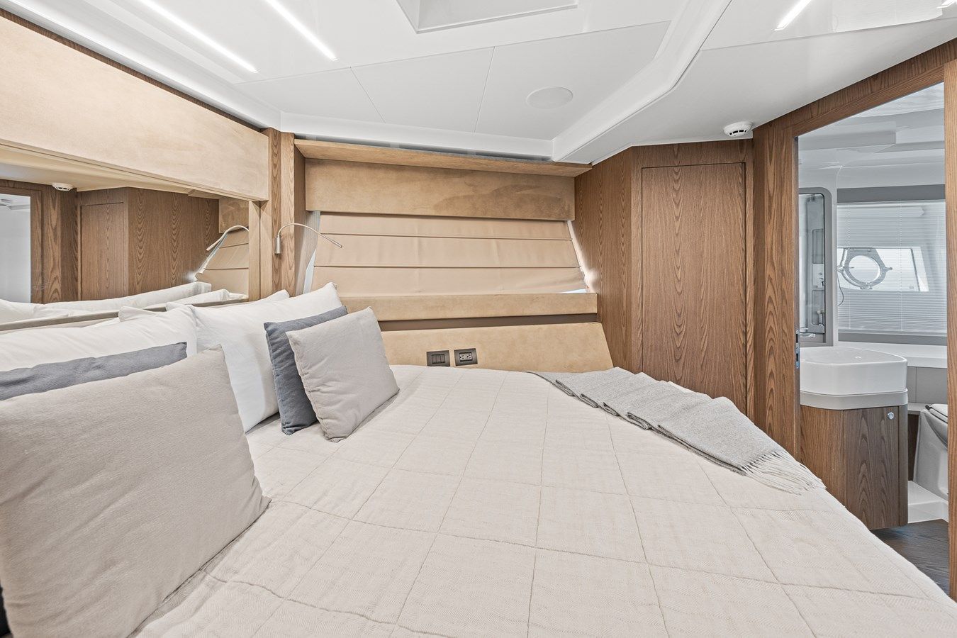 the best price on FUNSEEKER