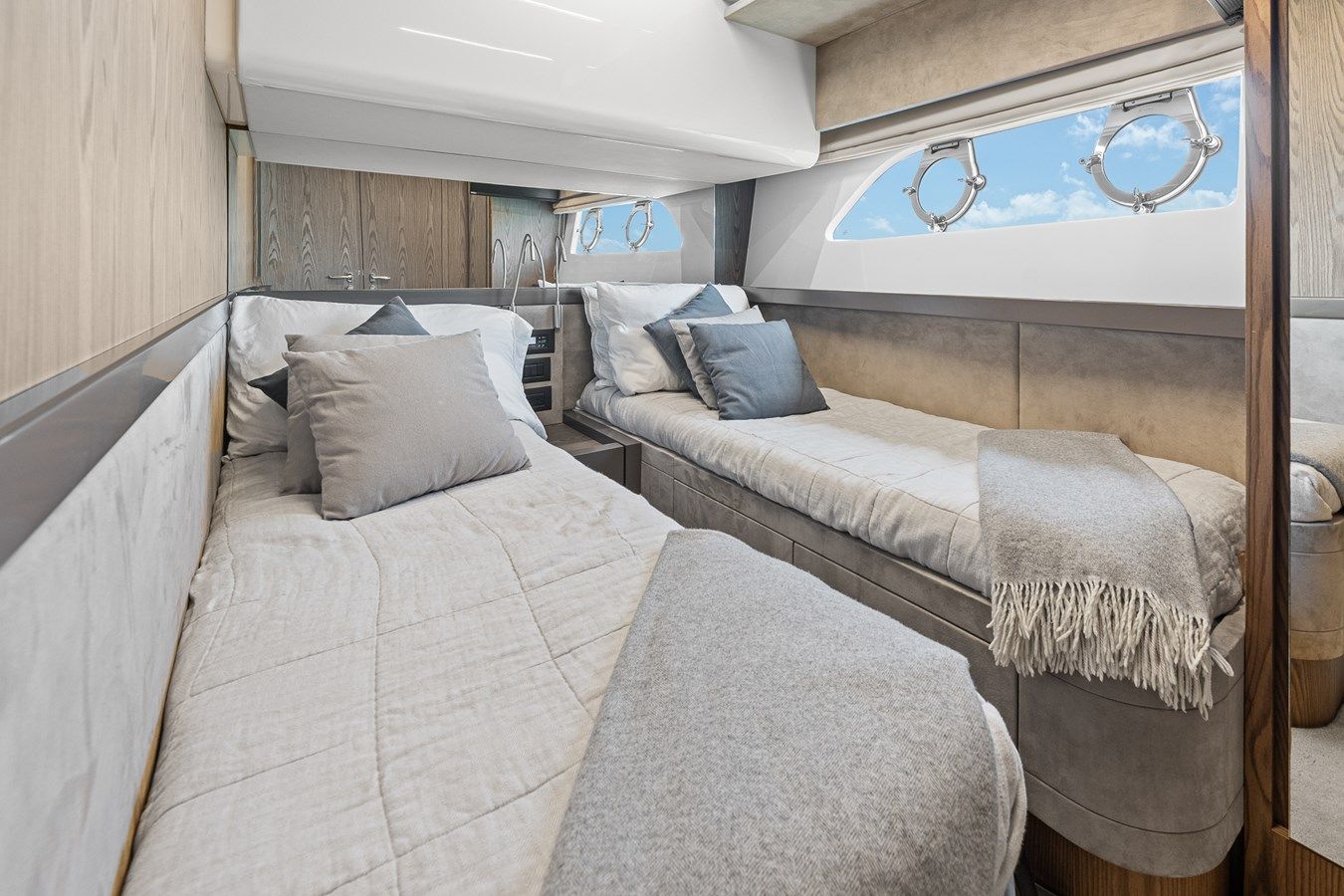 FUNSEEKER 2018 yacht sale