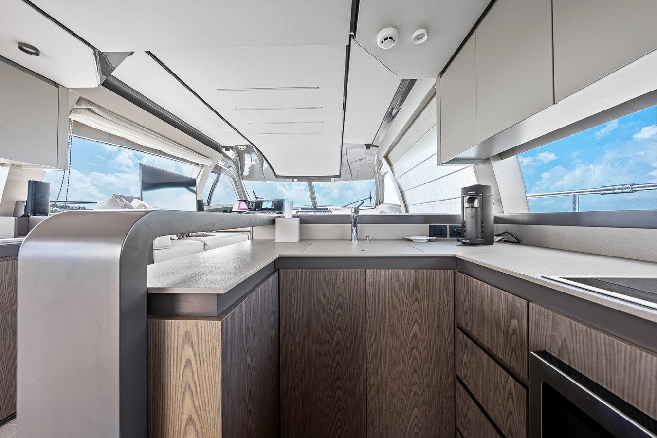 Buy a yacht FUNSEEKER 57