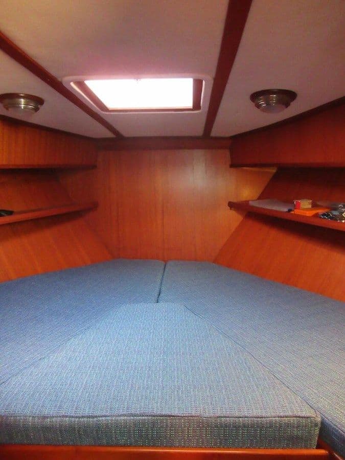 Buy a yacht Jillian Claire 2002