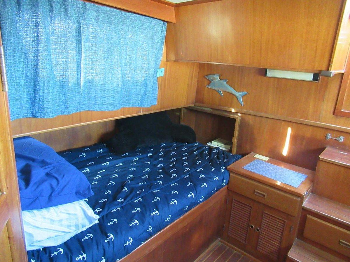 Jillian Claire - MARINER price