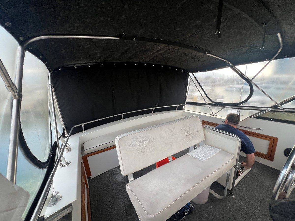 Buy a yacht 1979 Trojan FBMY