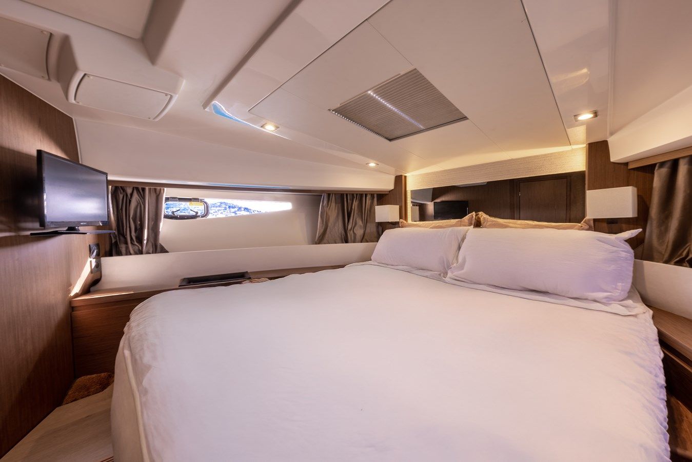 Продажа яхты Solo Tu