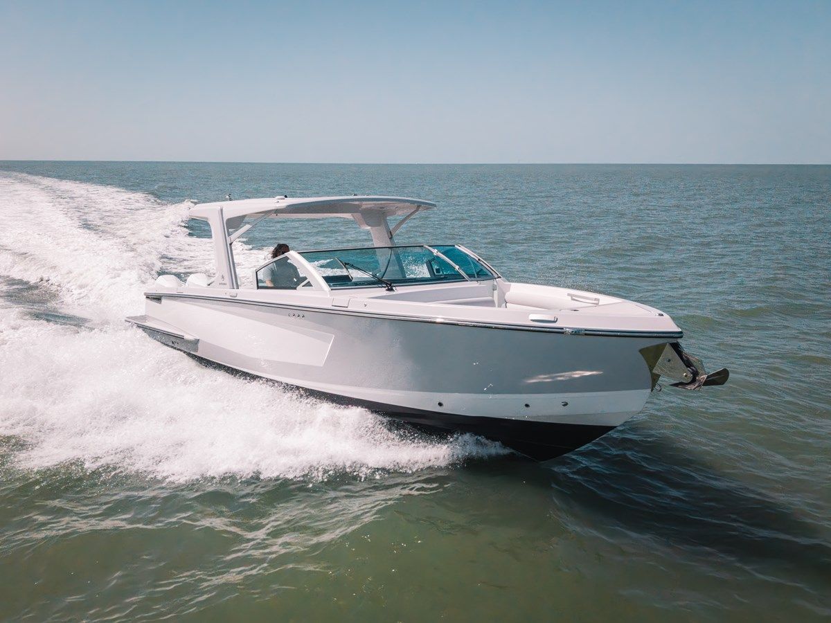 best yacht sales deals L5 38