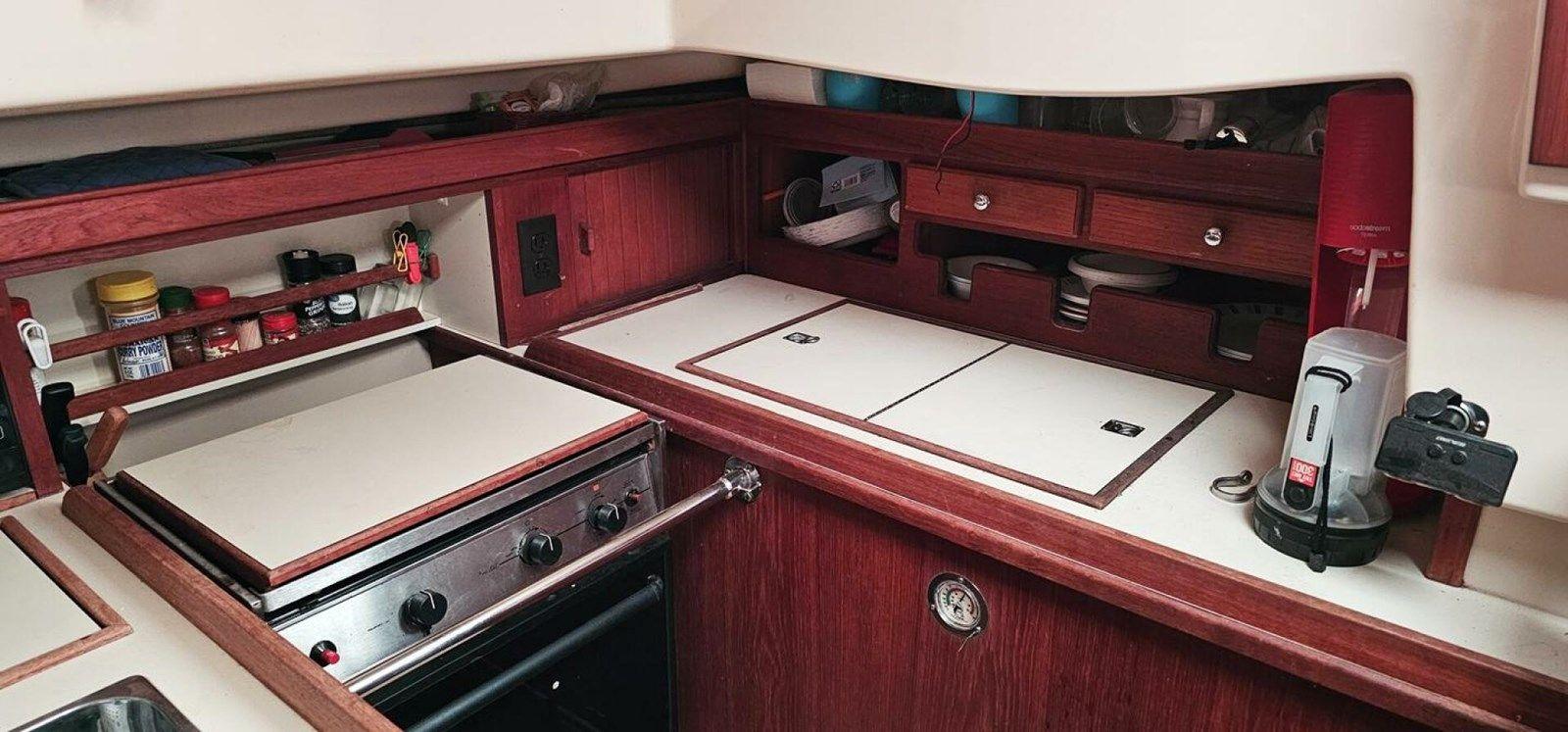 Katydid - ISLAND PACKET