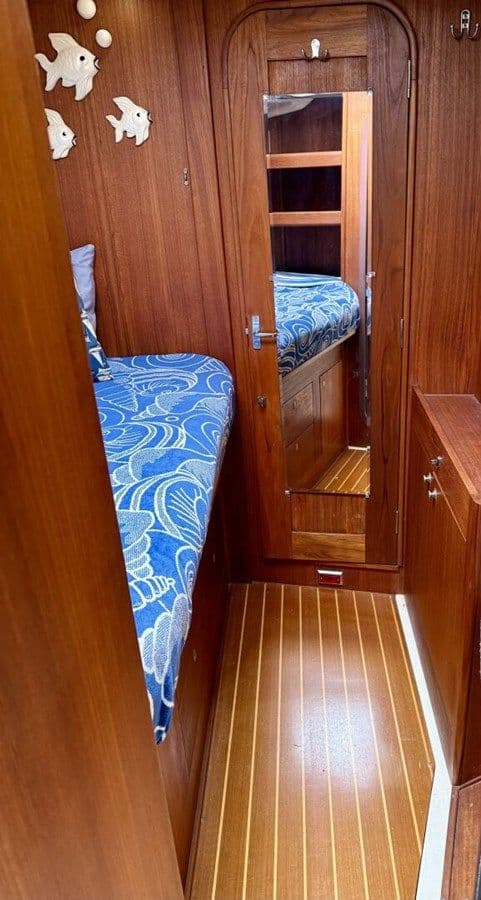 Купить яхту Dream Catcher 410 в Shestakov Yacht Sales