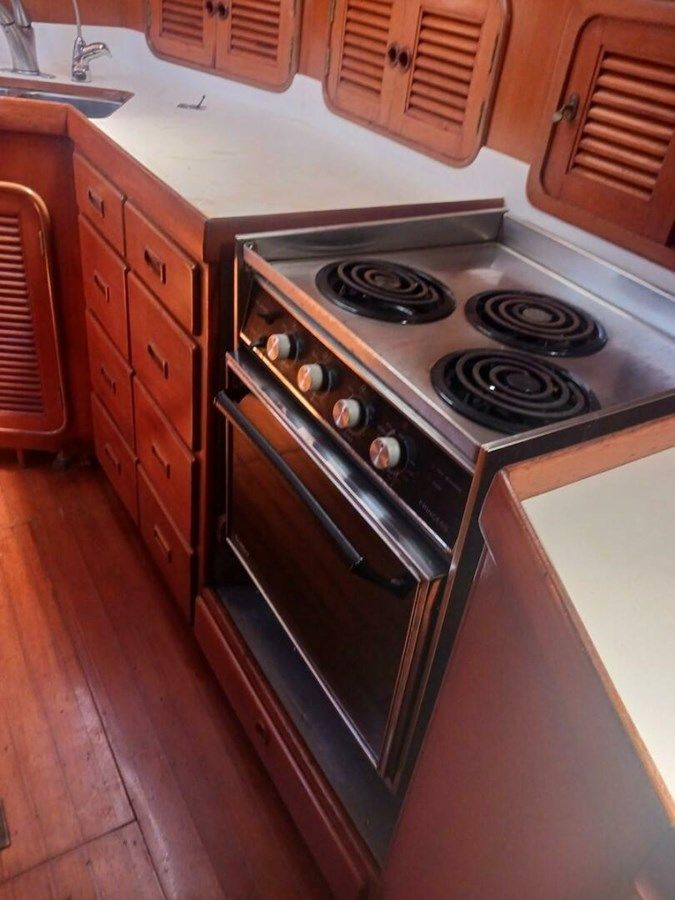 Buy a Sirena 55 at Shestakov Yacht Sales