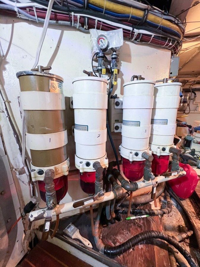 Lb Cake 1987 yacht sale