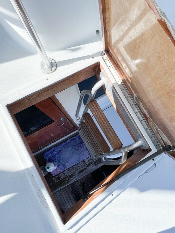 Buy a yacht Lb Cake - BUDDY DAVIS