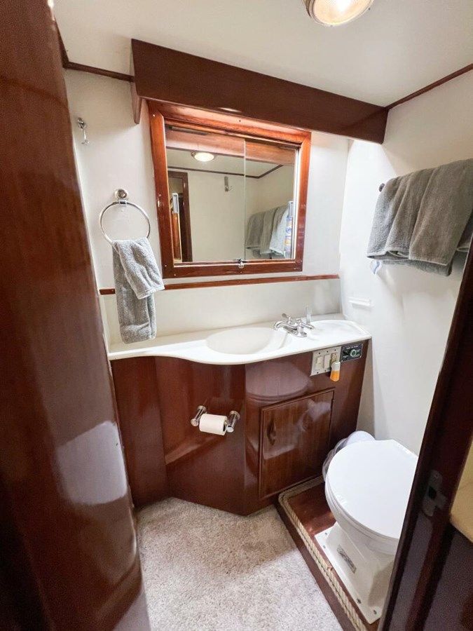 best yacht sales deals Lb Cake - BUDDY DAVIS