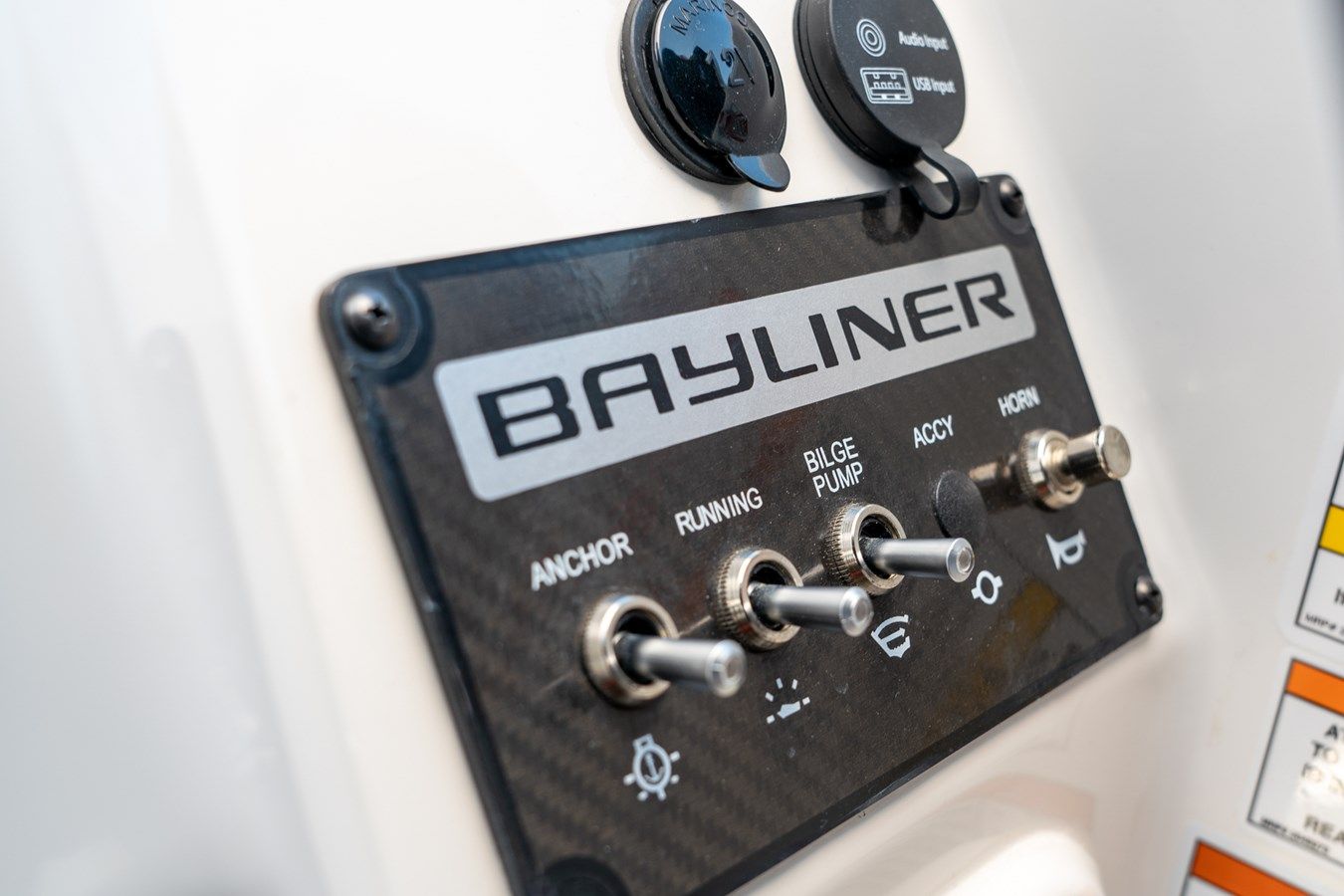 Bayliner M15 - BAYLINER