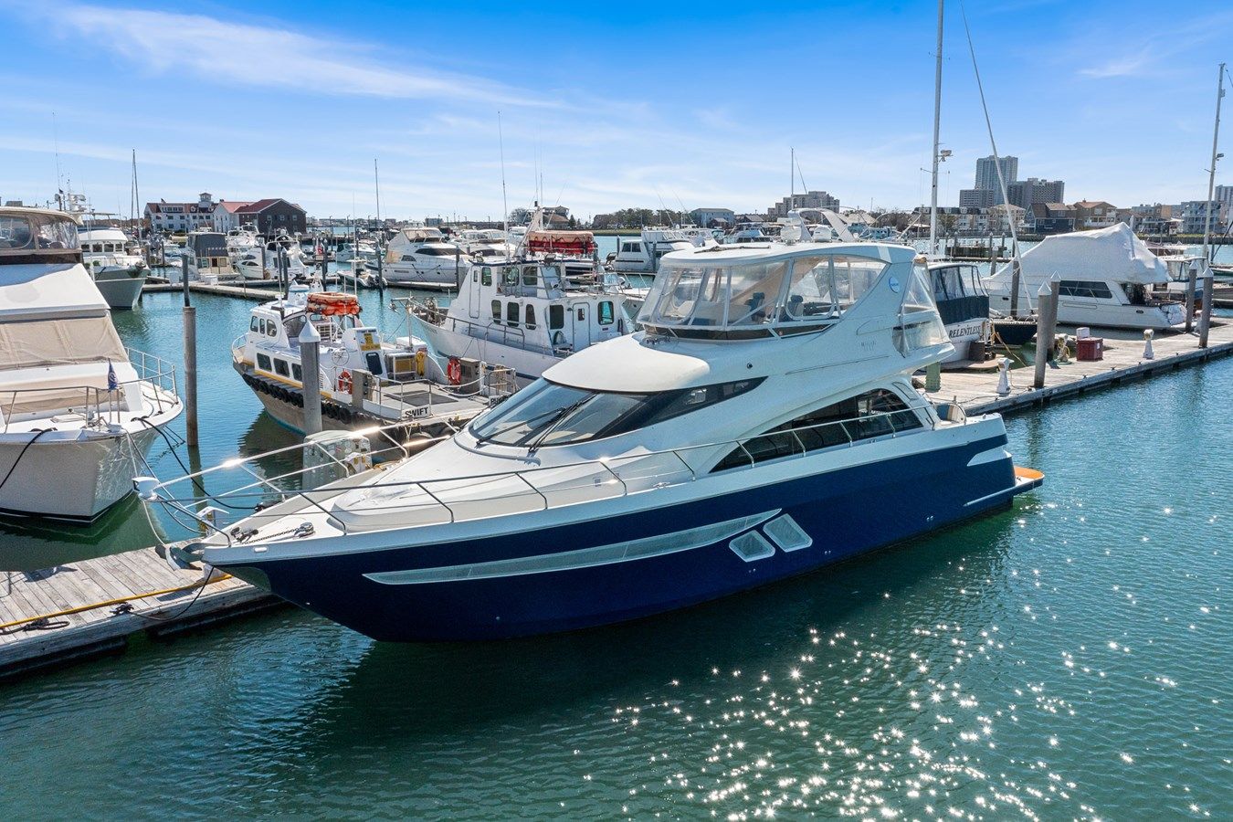 Купить яхту SUNLINE - Marquis в Shestakov Yacht Sales