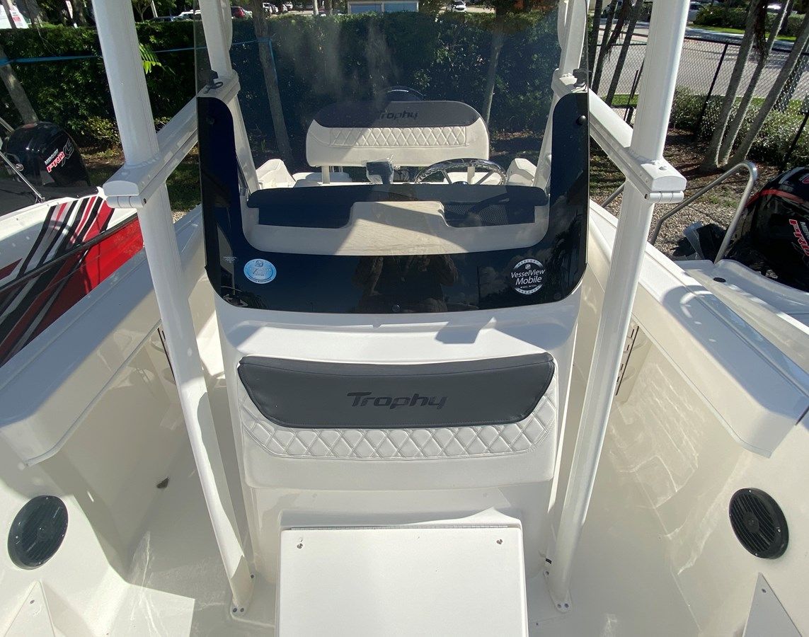Bayliner Trophy 20CC - BAYLINER