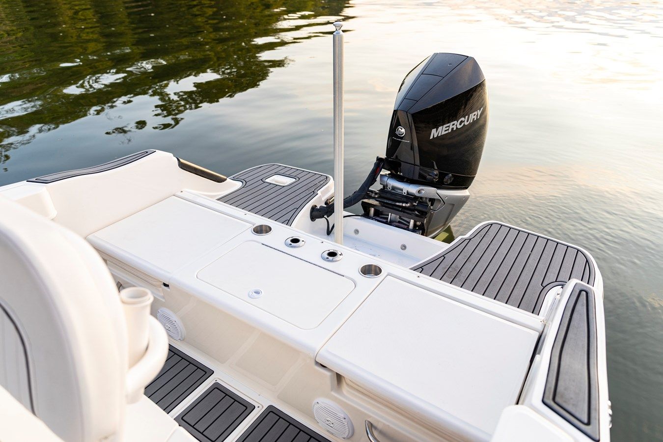 Buy a yacht Bayliner Trophy 22CC - BAYLINER