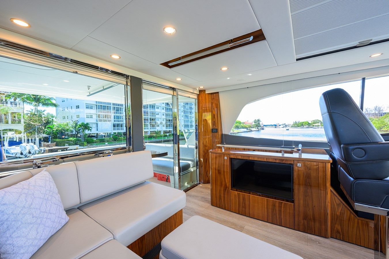 the best price on 58 SMY