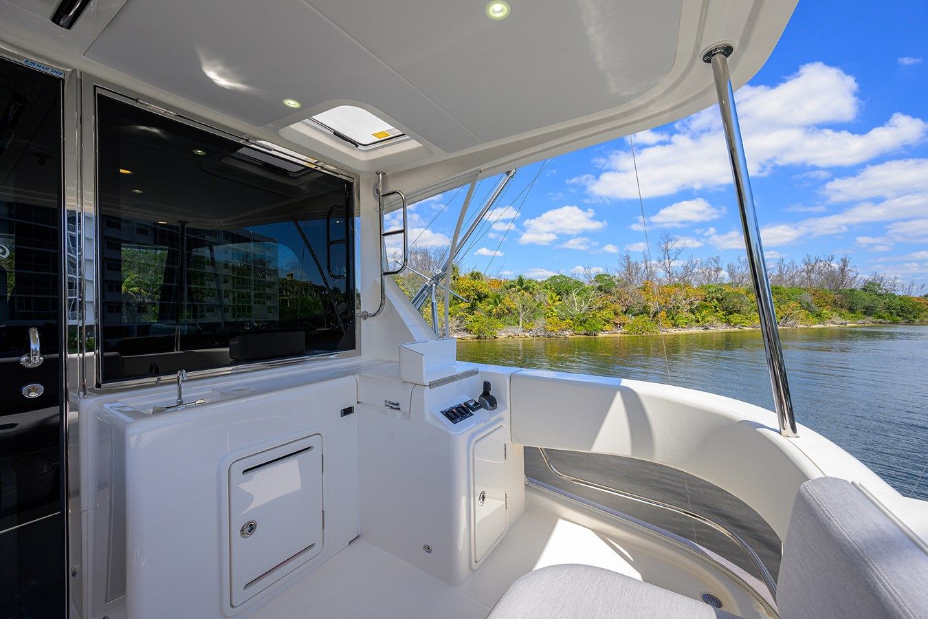 Buy a 58 SMY at Shestakov Yacht Sales