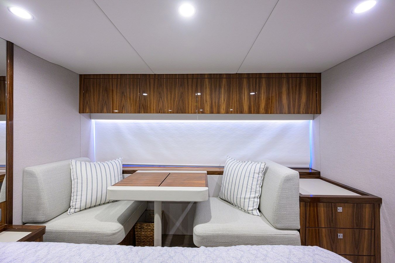 the best price on 58 SMY - Riviera