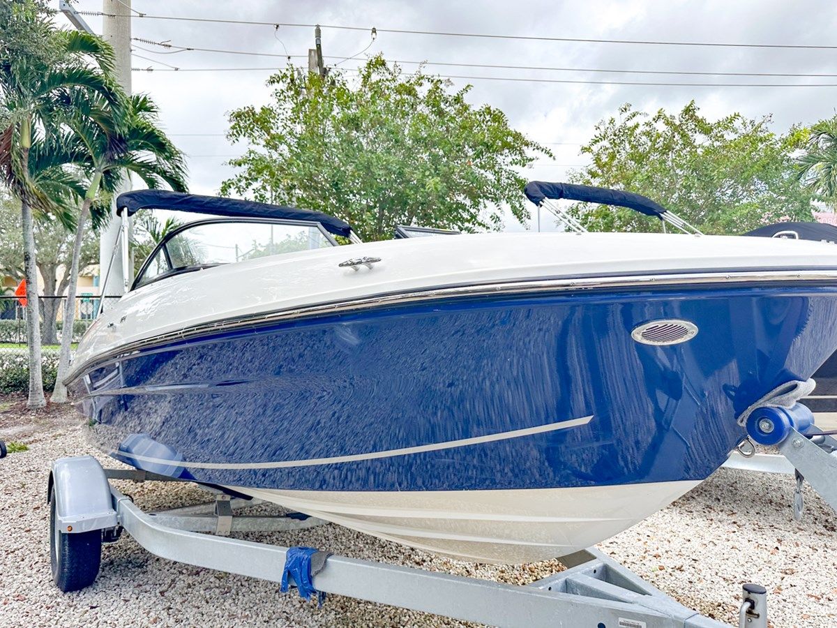 Bayliner VR4 - BAYLINER price