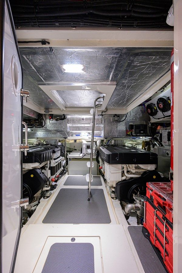 58 SMY 58 Sports Motor Yacht price