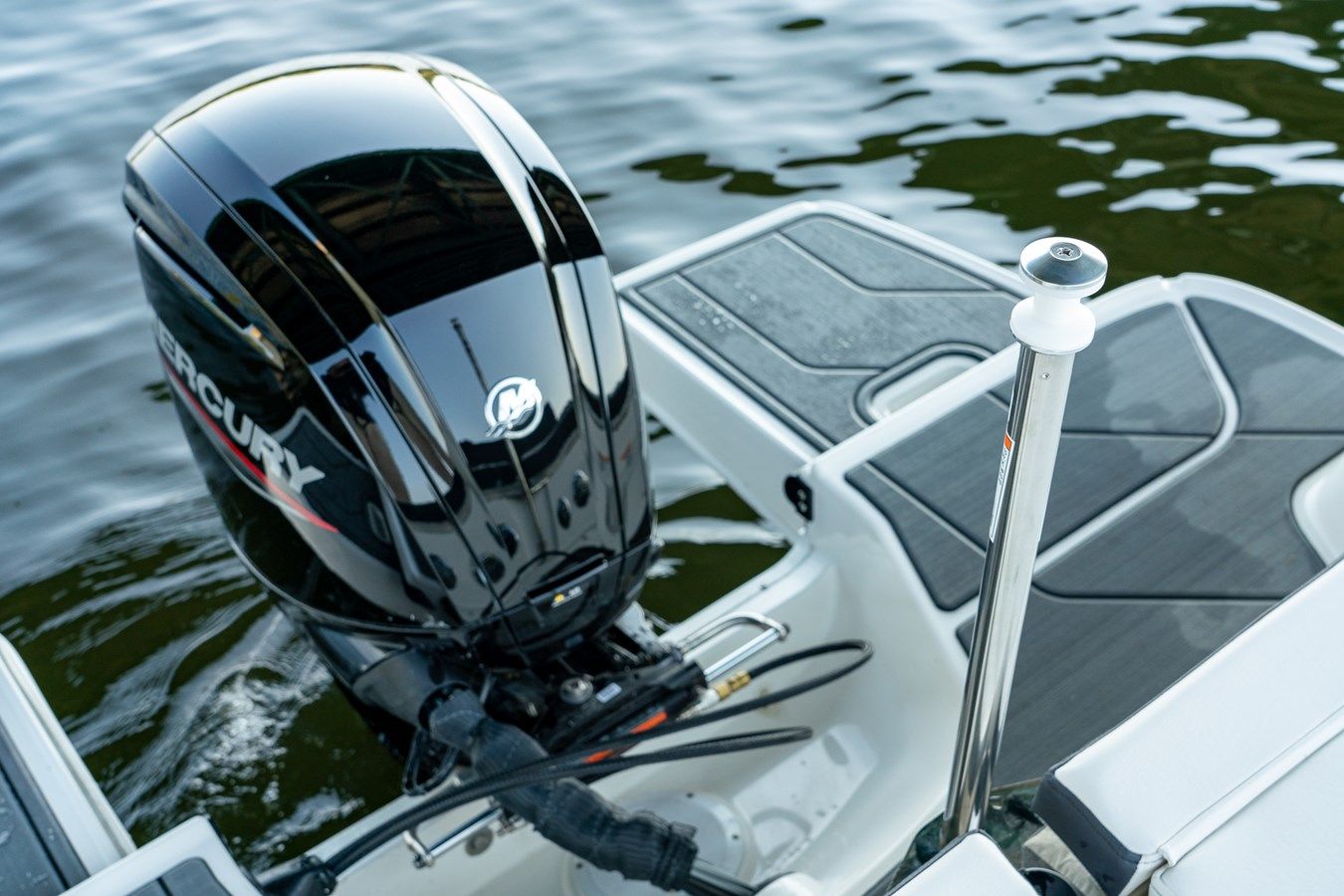 Лучшие предложения покупки яхты Bayliner DX2000