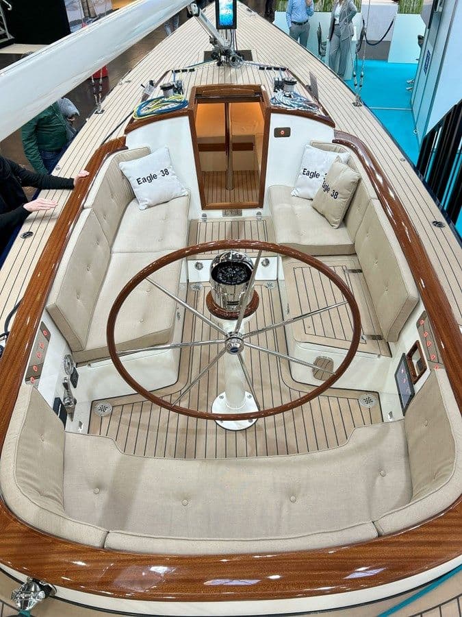2024 Leonardo Yachts Eagle 38 DaysailorWeekender price