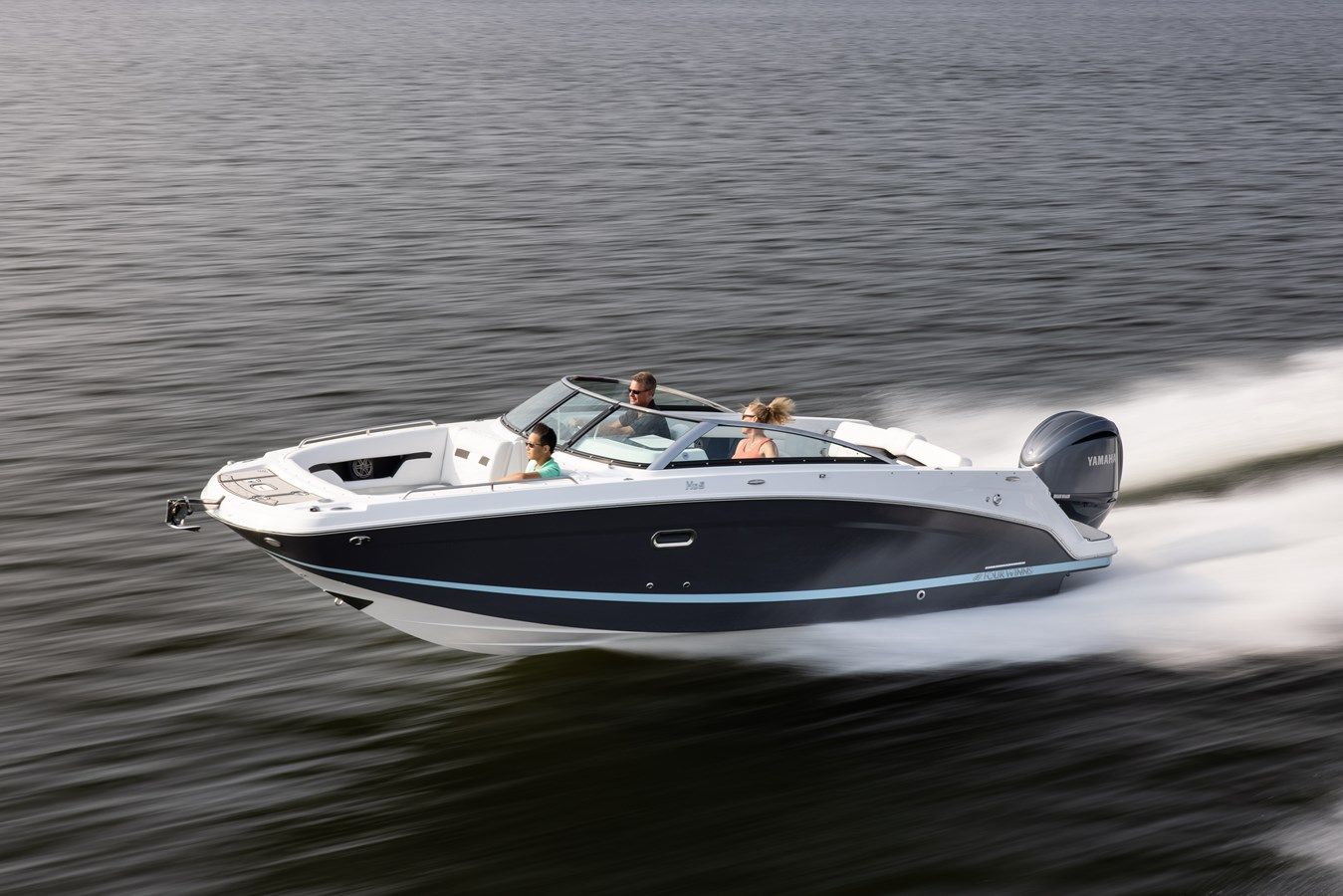 Buy a yacht Four Winns HD5