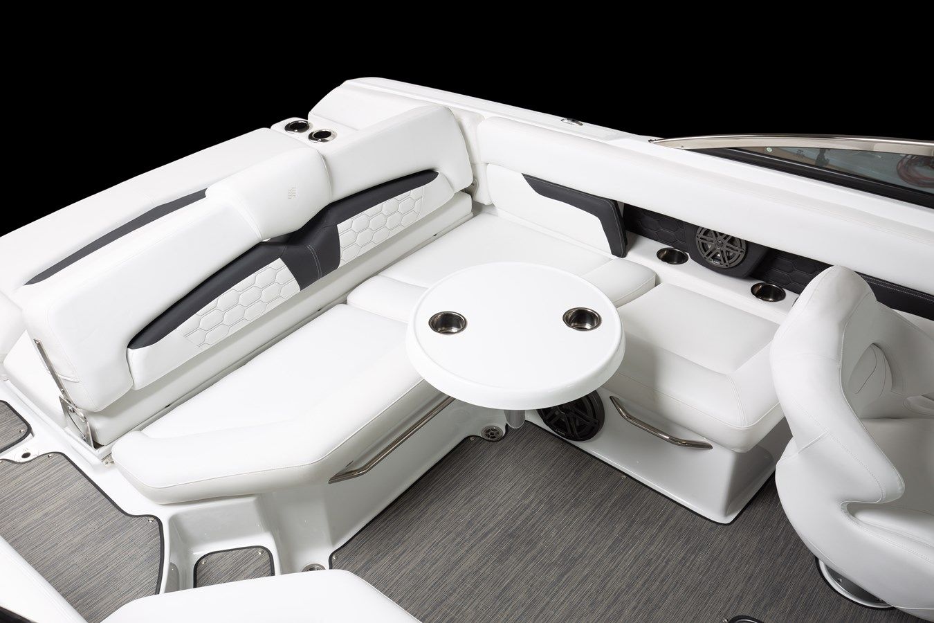 Four Winns HD5 price