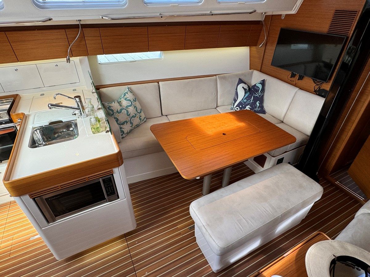 the best price on 2012 X-Yachts Xp 44 2012