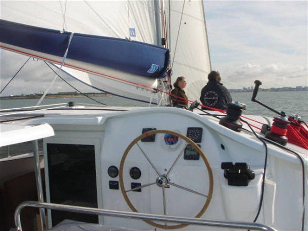 Лучшие предложения покупки яхты 44' 2007 Fountaine Pajot Orana 44 44