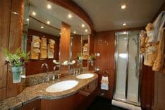 Купить яхту 94' Sunseeker 94 Yacht 2005 в Shestakov Yacht Sales