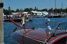 best yacht sales deals GAD-A-BOUT Dolphin Deluxe