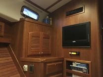 Стоимость яхты FIRST LIGHT - SABRE