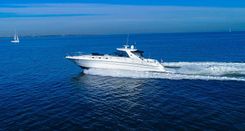 Купить яхту 580 Super Sun Sport - SEA RAY в Shestakov Yacht Sales