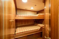 Продажа яхты ELLEN 132