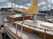 Buy a Crest - CUSTOM KETCH at Shestakov Yacht Sales