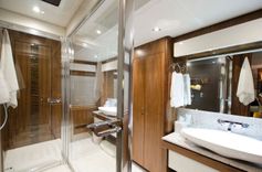 Buy a Insignia 2015 at Shestakov Yacht Sales