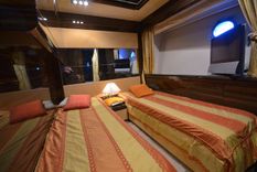 Buy a Julia S 100 at Shestakov Yacht Sales