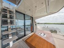 Продажа яхты - - PRESTIGE